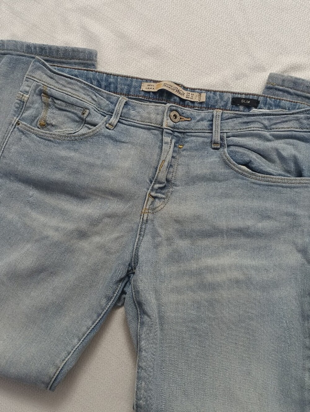 Zara Light Wash Women's Skinny Jeans
